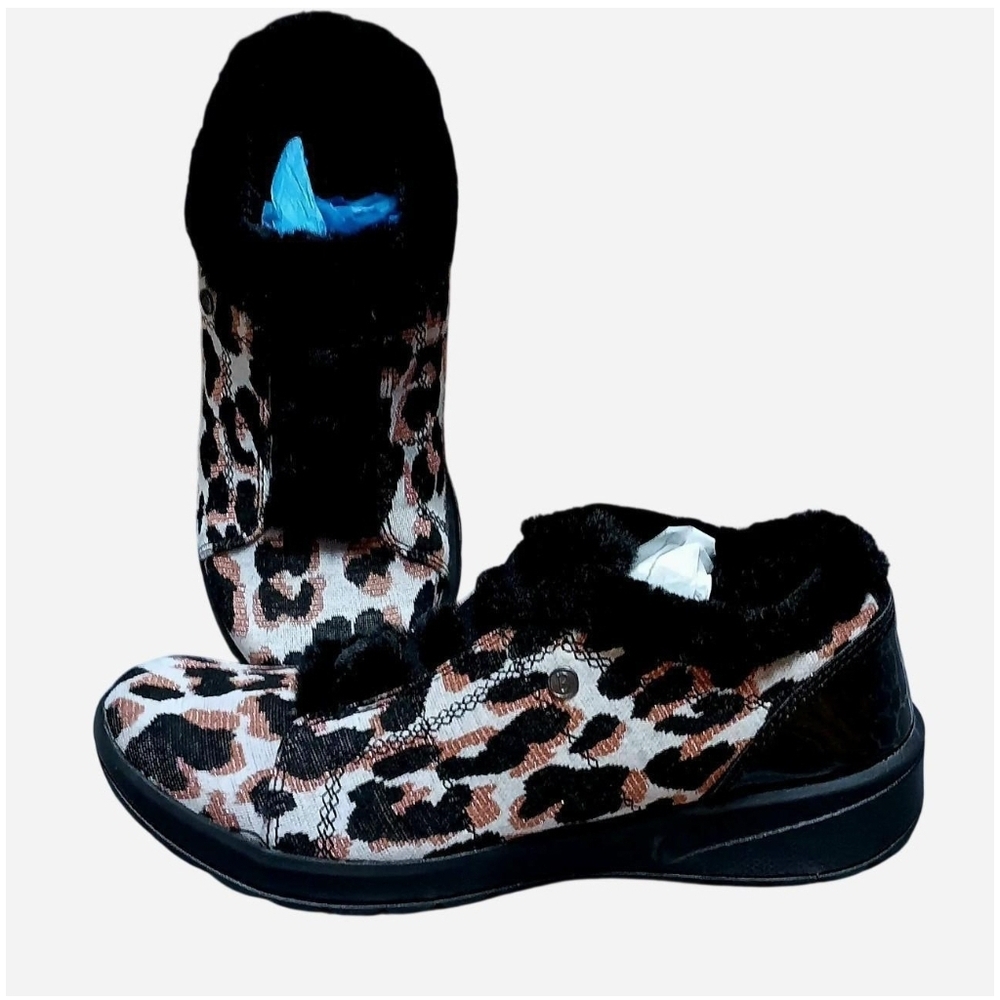 Leopard Print Women's Shoes with Black Accents